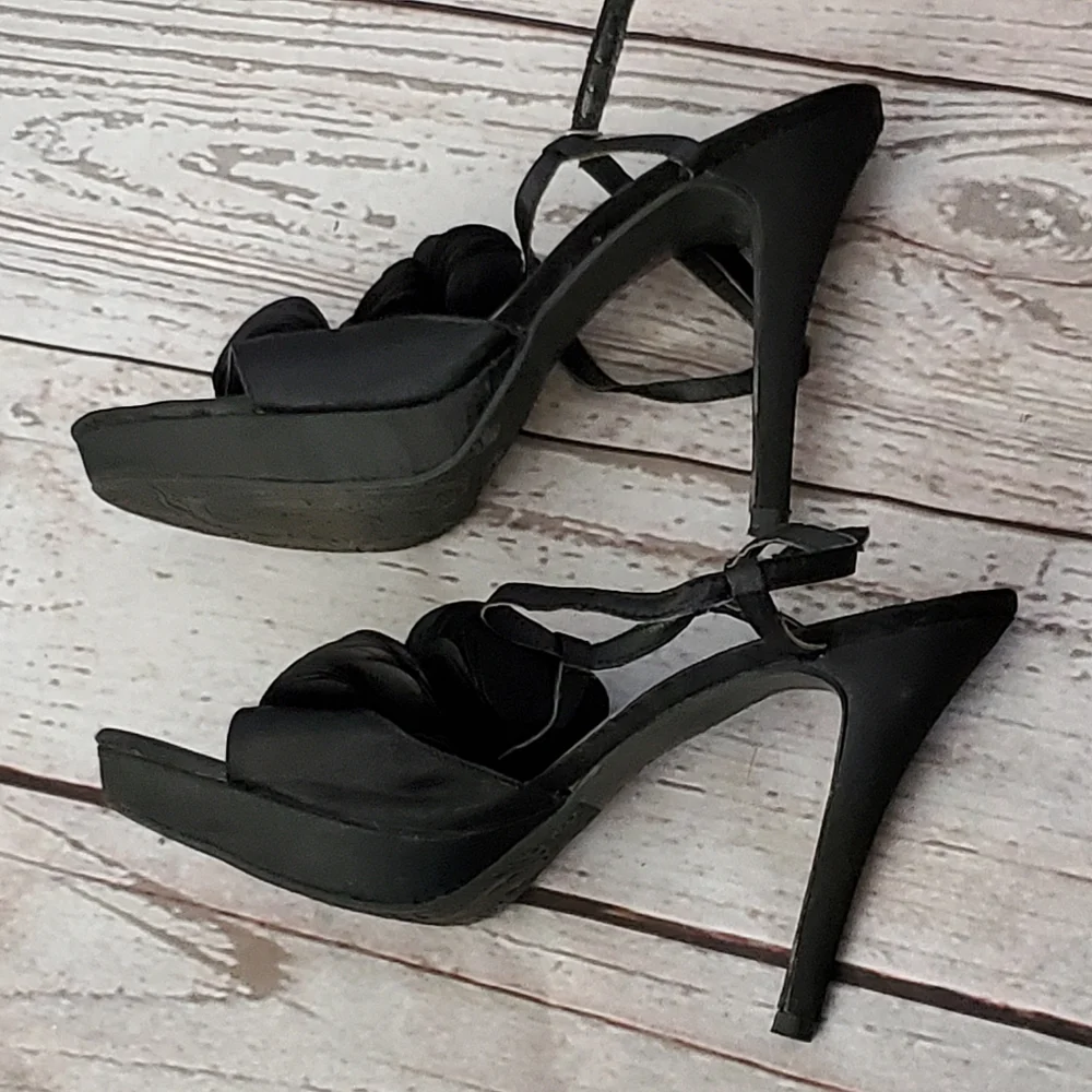 Dollhouse Pedalz black satin platform sandals size 8